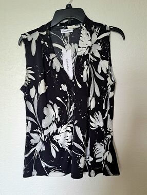 Calvin Klein Black & White Floral V-Neck Sleeveless Top Blouse